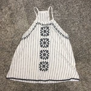 Cute floral knit tank top!